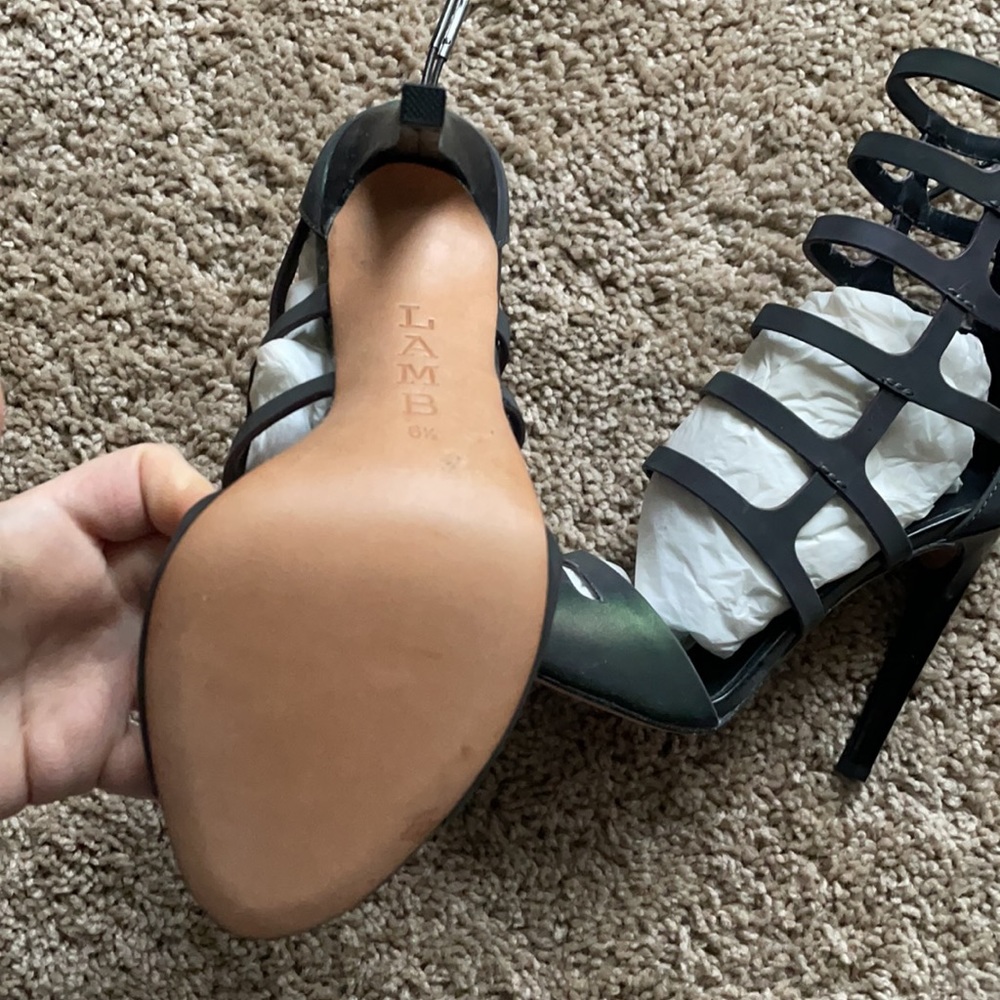 New L.A.M.B. Glow in the dark High Heels - Picture 4 of 9
